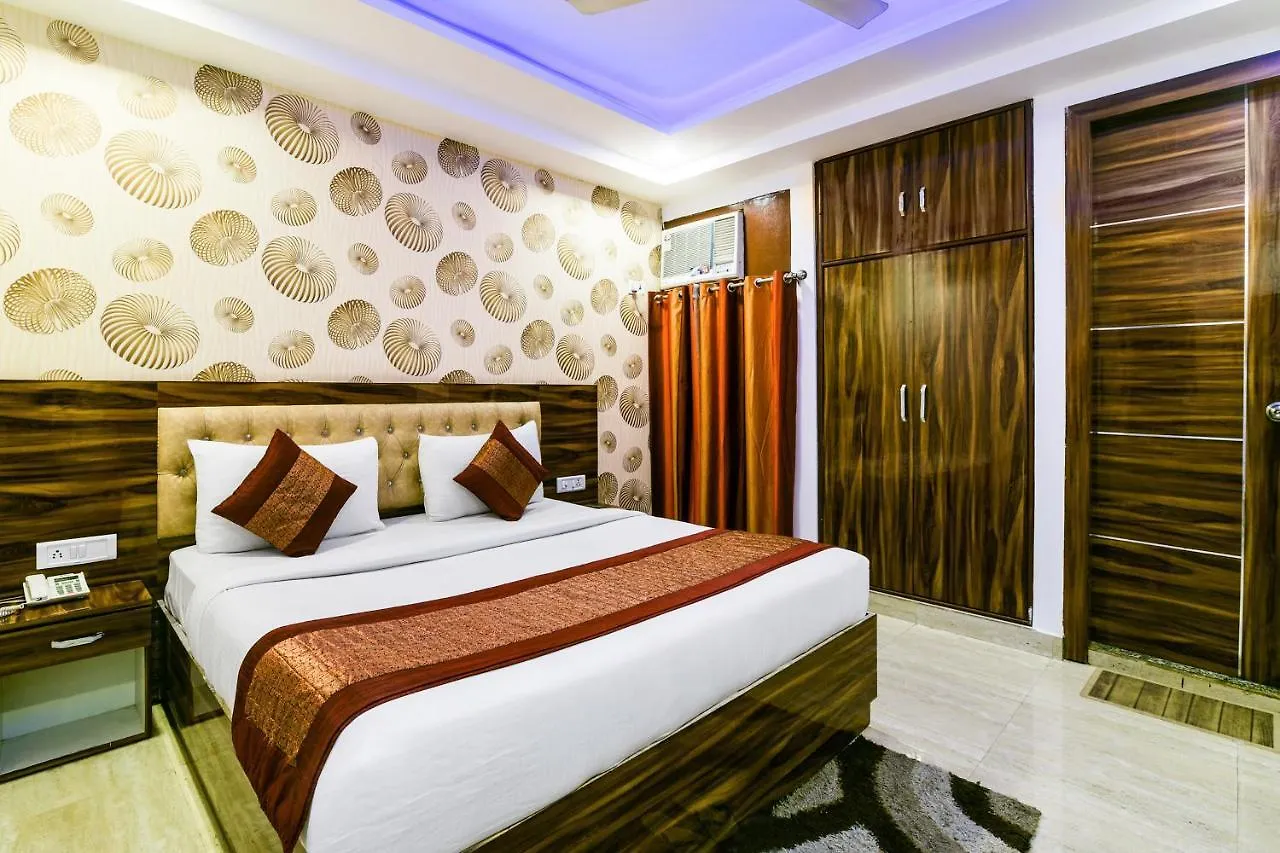 Hotel Pearl - Mahipalpur Delhi Airport New Delhi 3*,