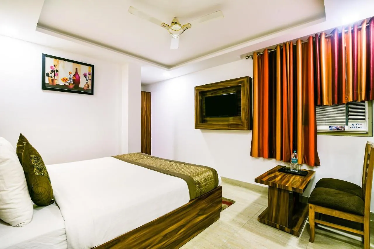 Hotel Pearl - Mahipalpur Delhi Airport New Delhi