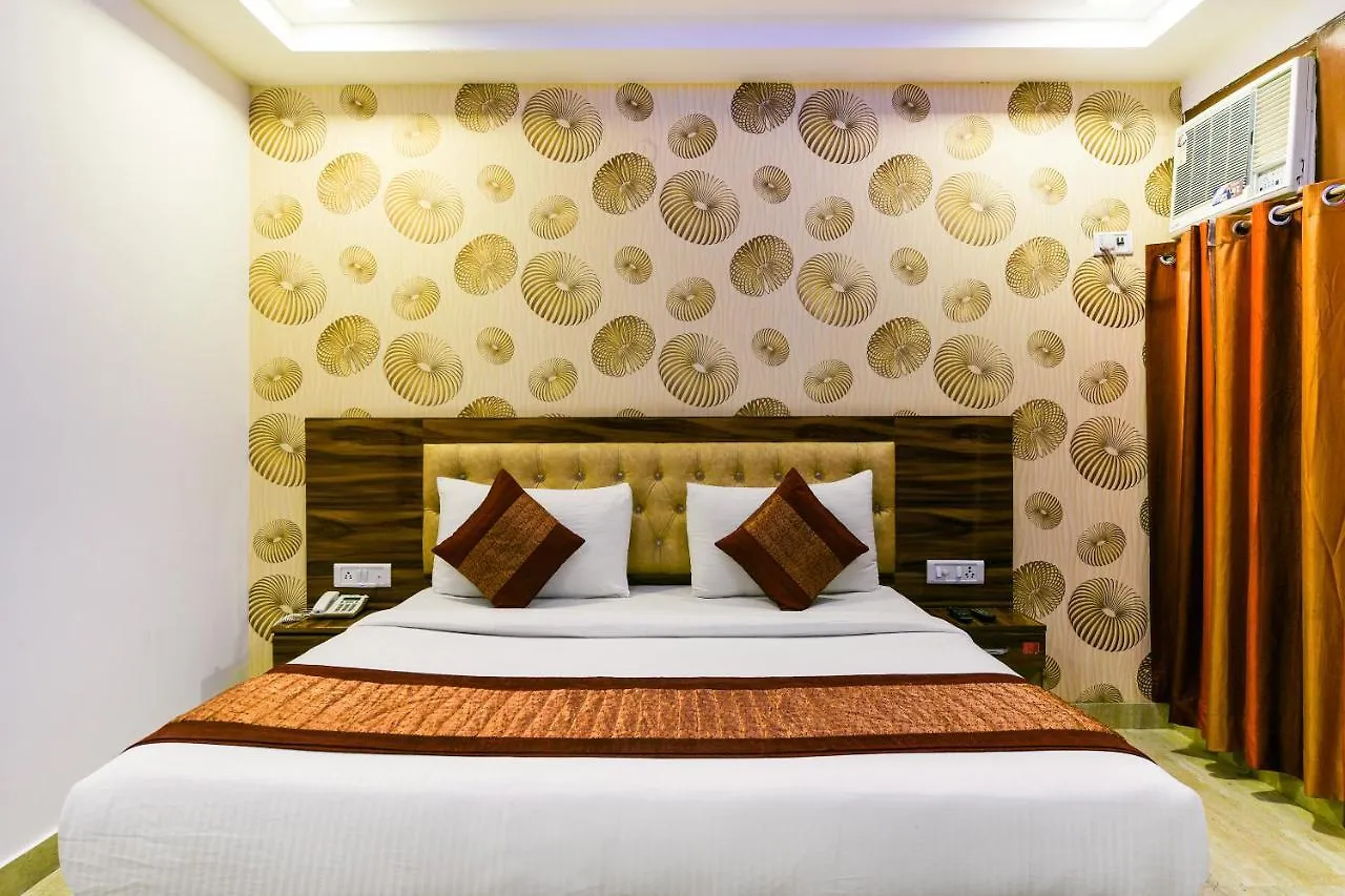 Hotel Pearl - Mahipalpur Delhi Airport New Delhi