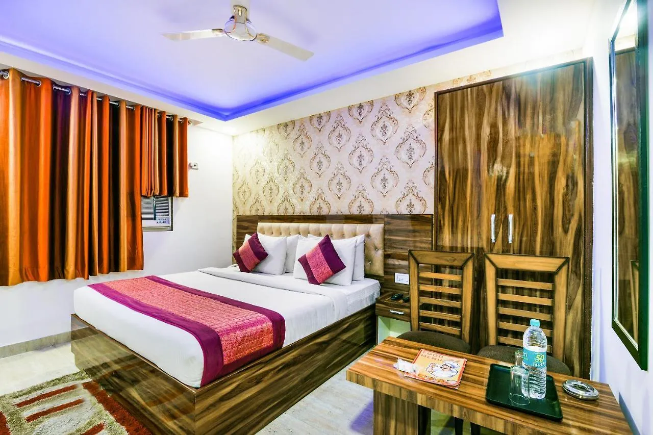 Hotel Pearl - Mahipalpur Delhi Airport New Delhi