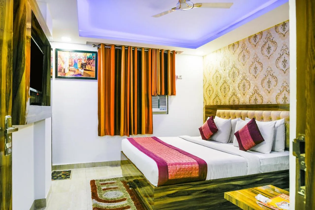 Hotel Pearl - Mahipalpur Delhi Airport New Delhi